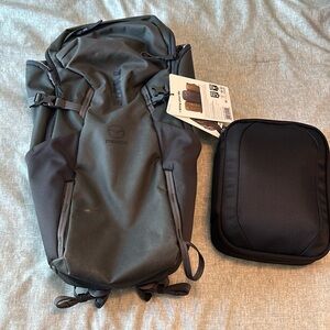 Thule All Trail Camelback 15L backpack Mazda Logo and additional First aid Kit